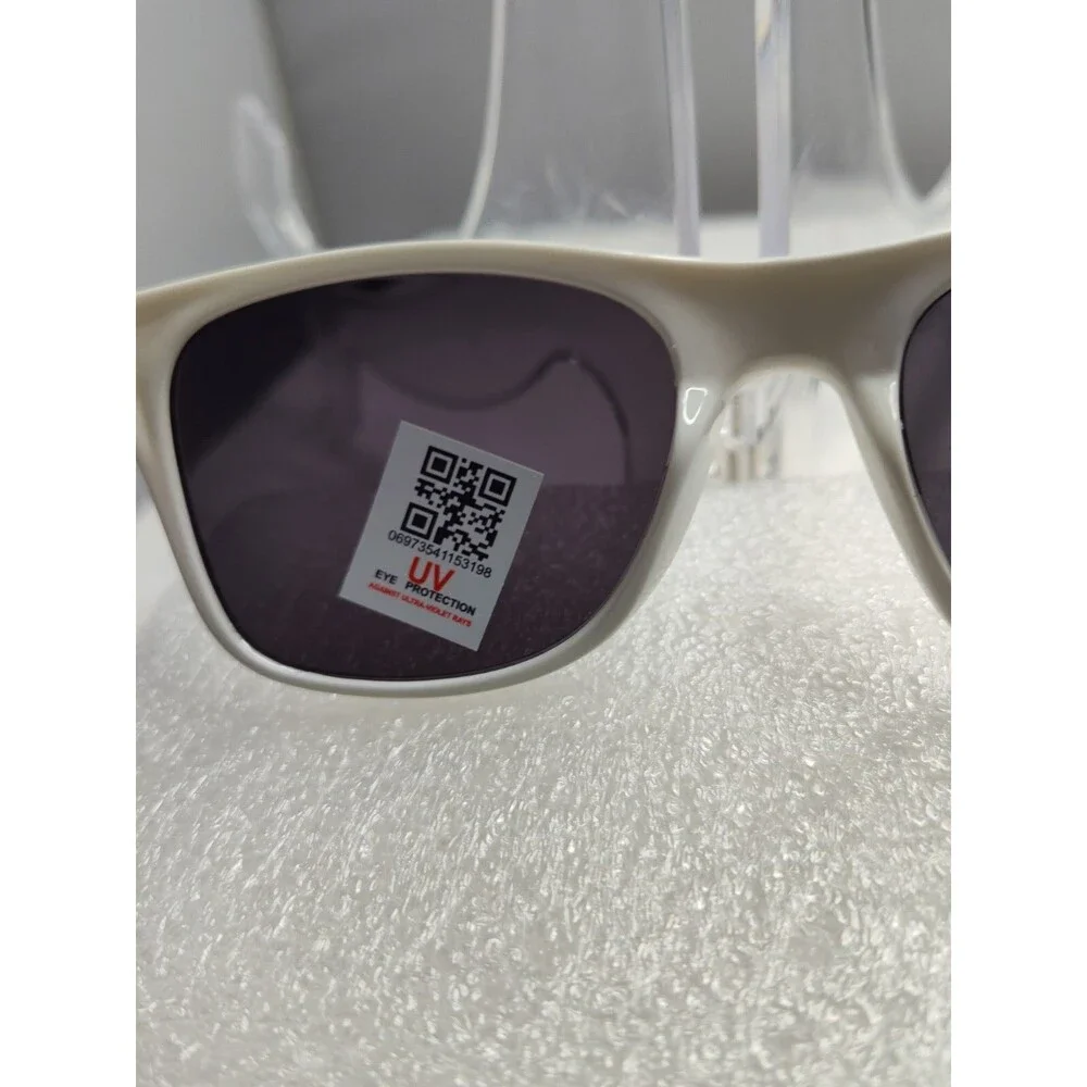 Griz  WayFerer Sunglasses Unisex (White) UV Protection 50-13-139 NEW Recycled